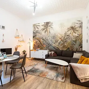 Stylish Modern Next To New York Cafe Appartamento