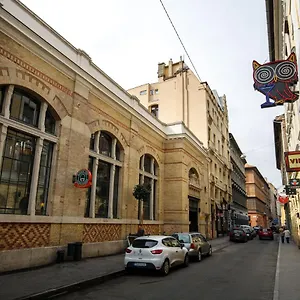 A37 Awesome Budapeşte