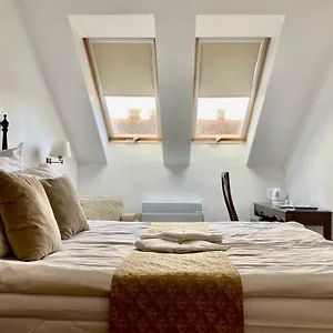 Opera16 Guestrooms ブダペスト