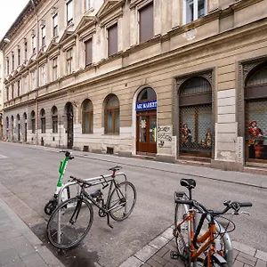  Appartement D24 - Historic Quarter Design Loft - Location By Bqa