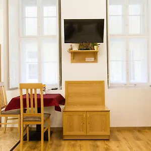 Authentic Akacfa Διαμέρισμα
